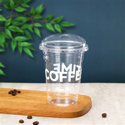 Klare 24-Unzen-Becher mit Trinkdeckeln ohne Strohhalm